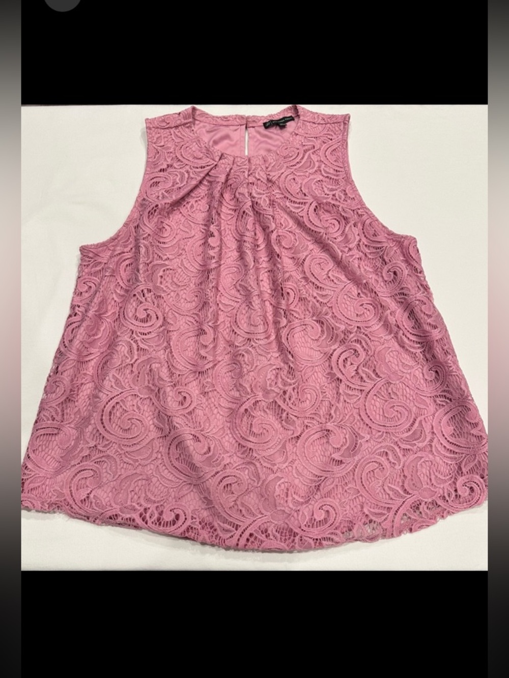 NWOT Adrianna Papell Pink Lace Sleeveless Top